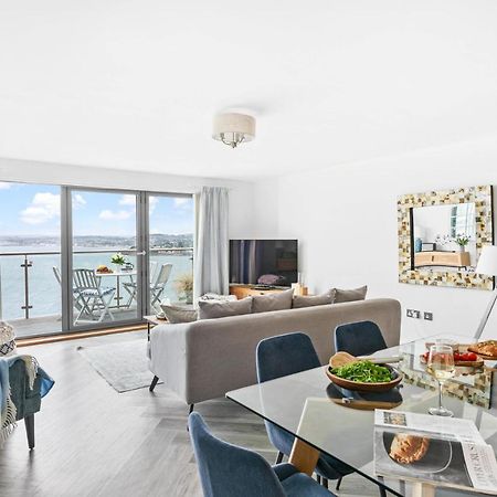A7 Masts - Striking Beach Bolthole Apartment With Beautiful Sea Views Private Balcony & Parking 托基 外观 照片