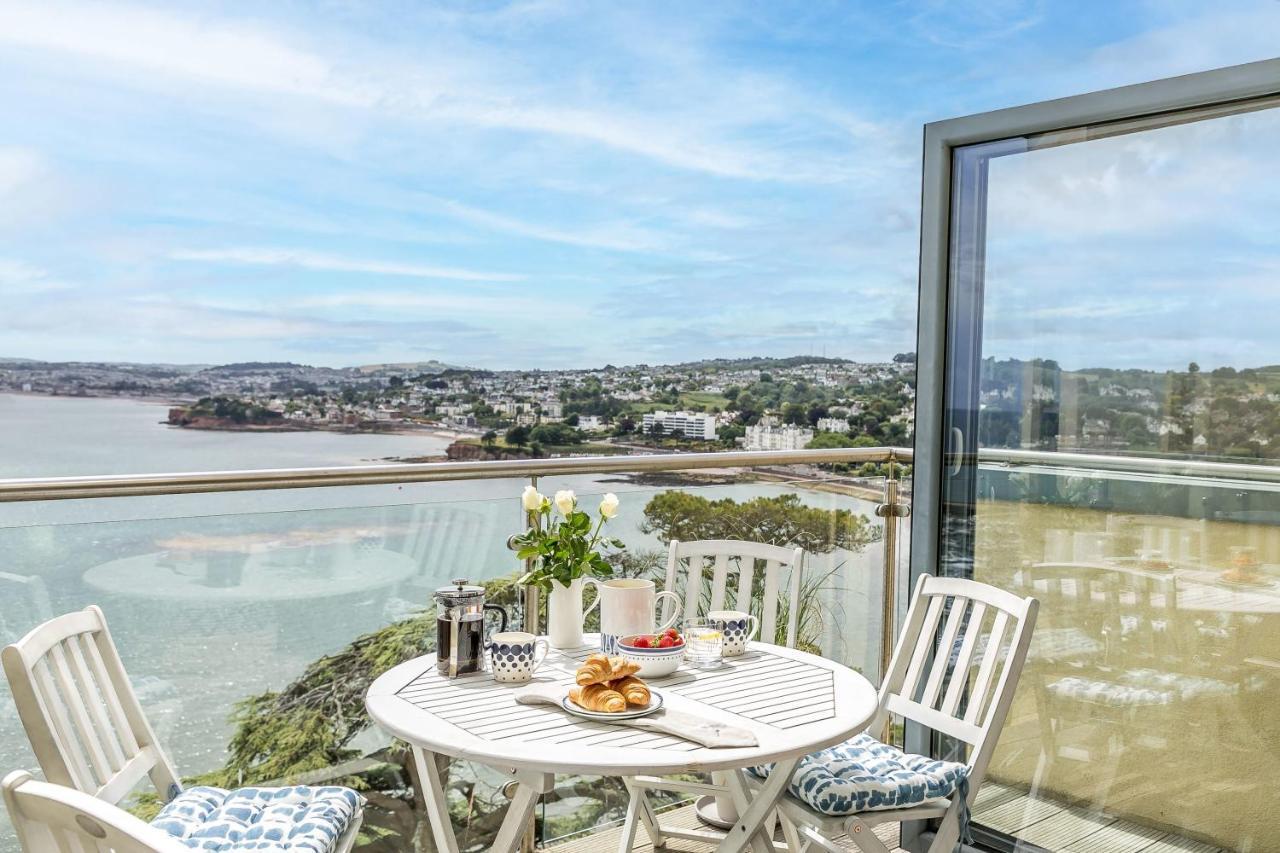 A7 Masts - Striking Beach Bolthole Apartment With Beautiful Sea Views Private Balcony & Parking 托基 外观 照片