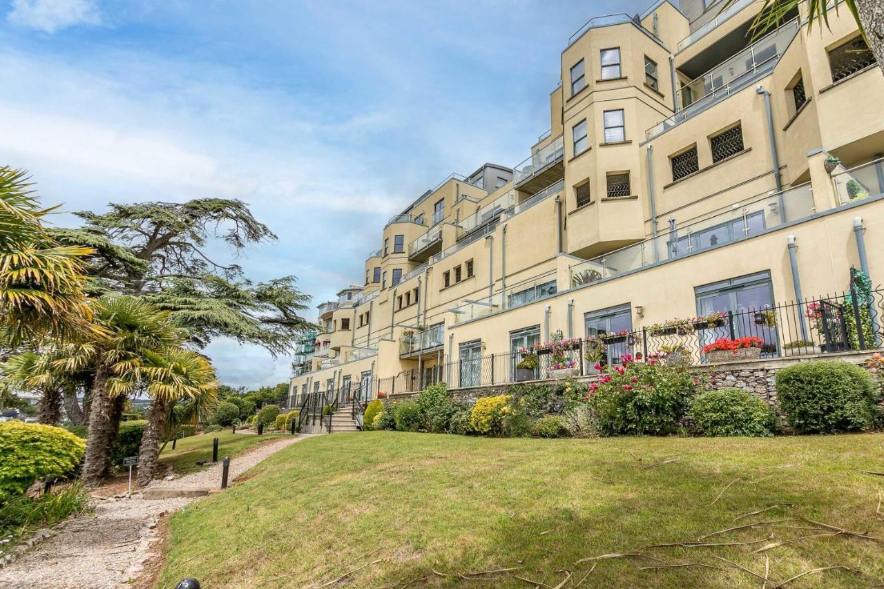 A7 Masts - Striking Beach Bolthole Apartment With Beautiful Sea Views Private Balcony & Parking 托基 外观 照片